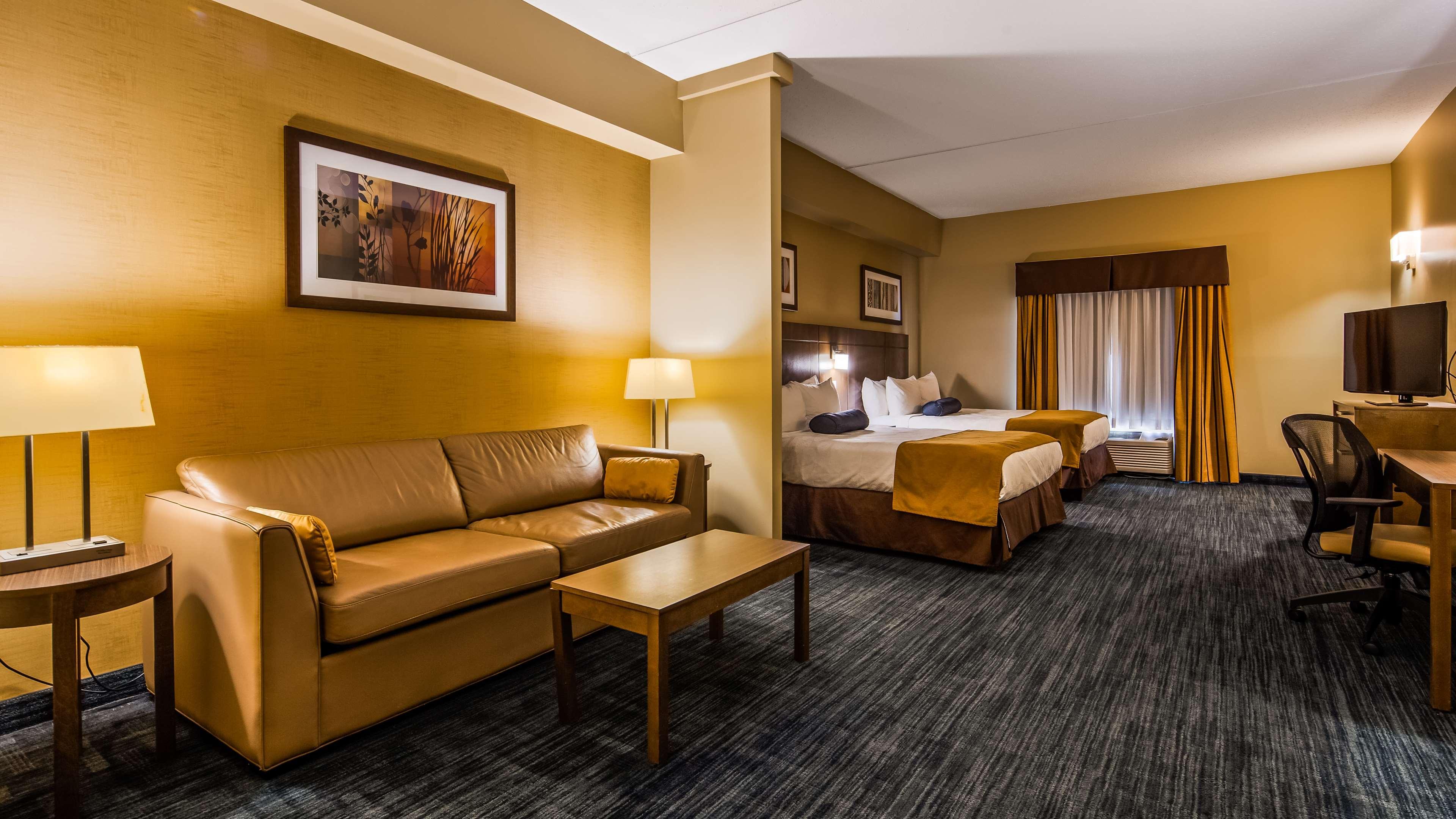 Best Western Plus Winnipeg West Headingley Bagian luar foto