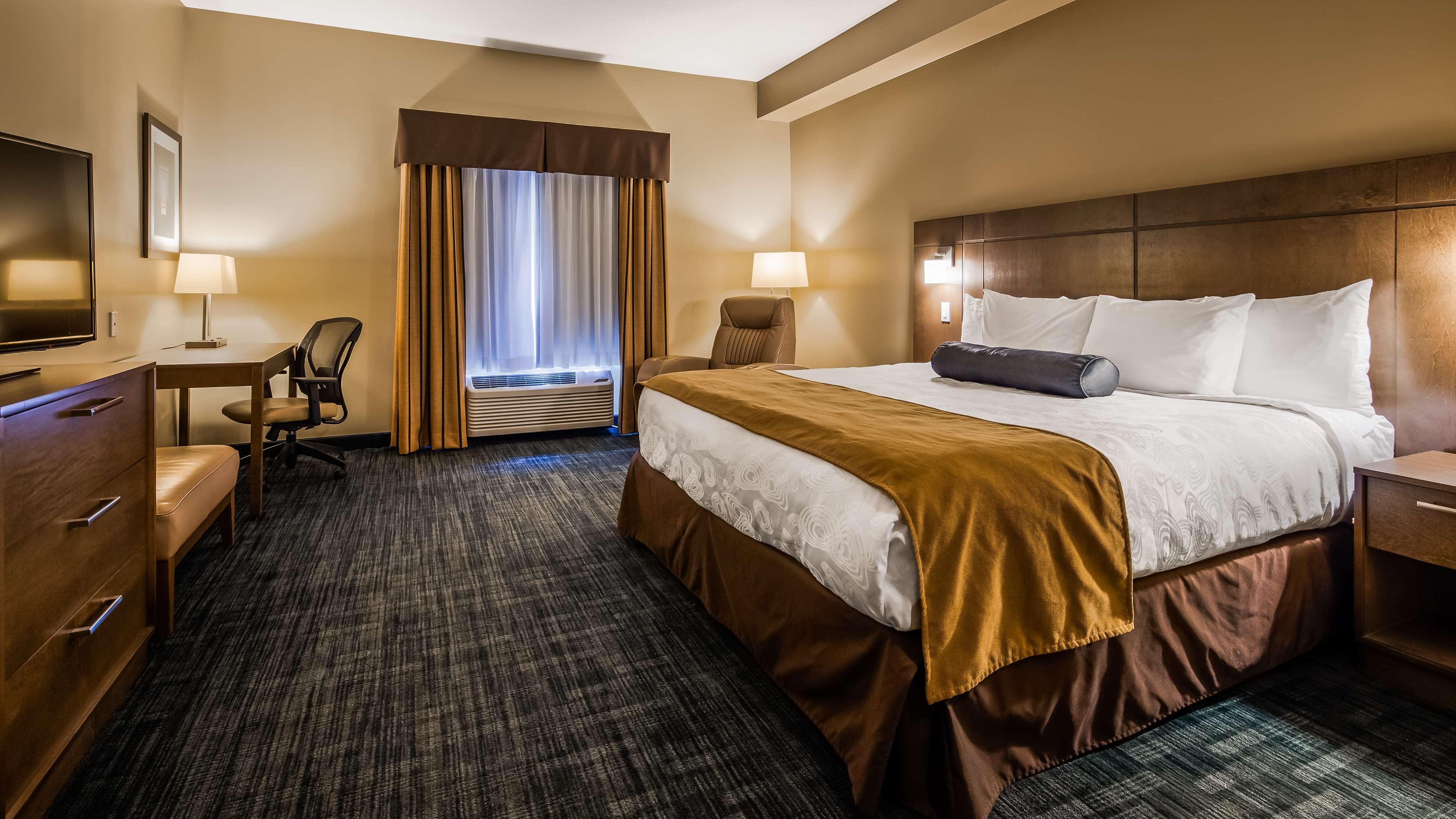 Best Western Plus Winnipeg West Headingley Bagian luar foto