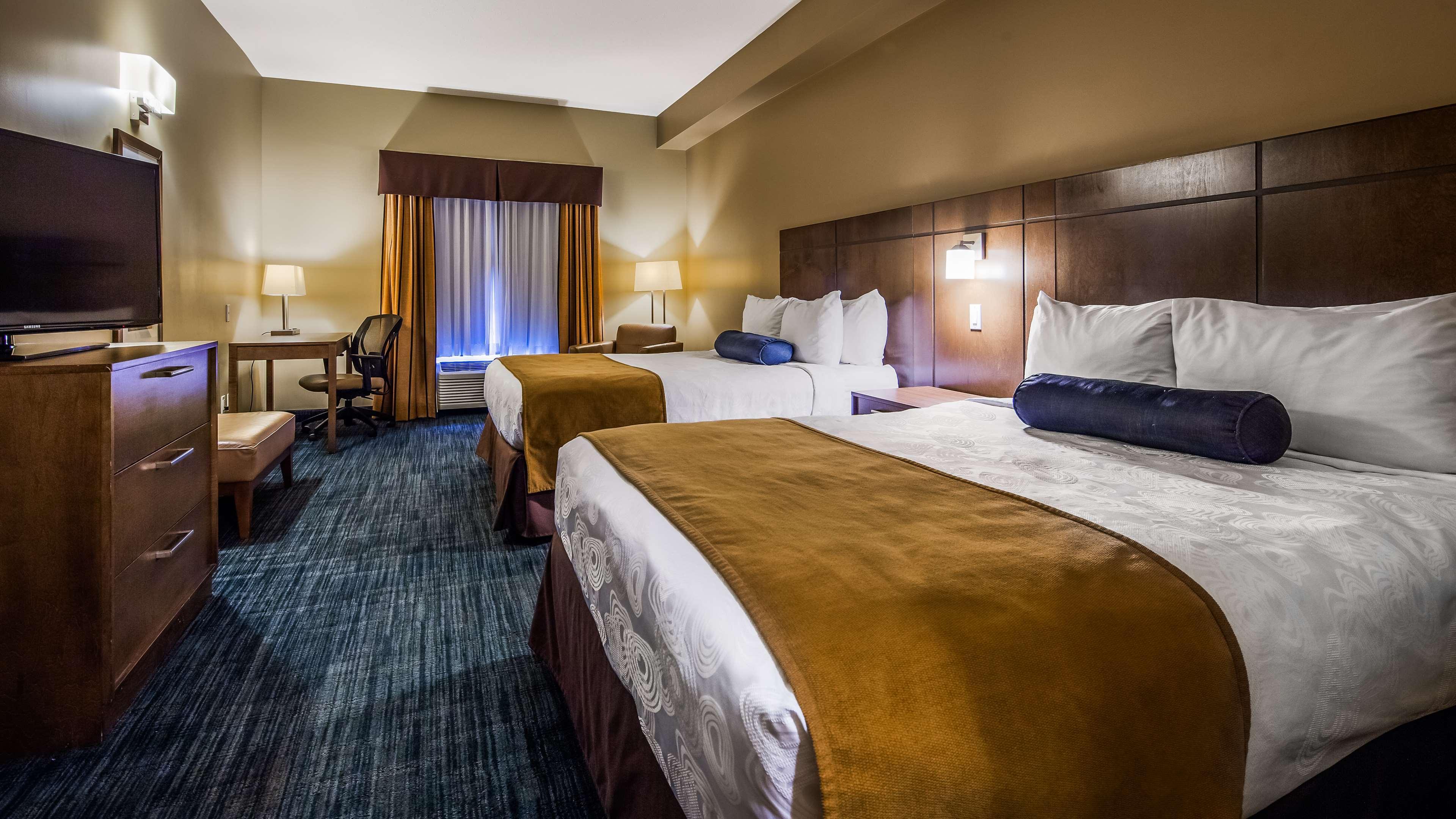 Best Western Plus Winnipeg West Headingley Bagian luar foto