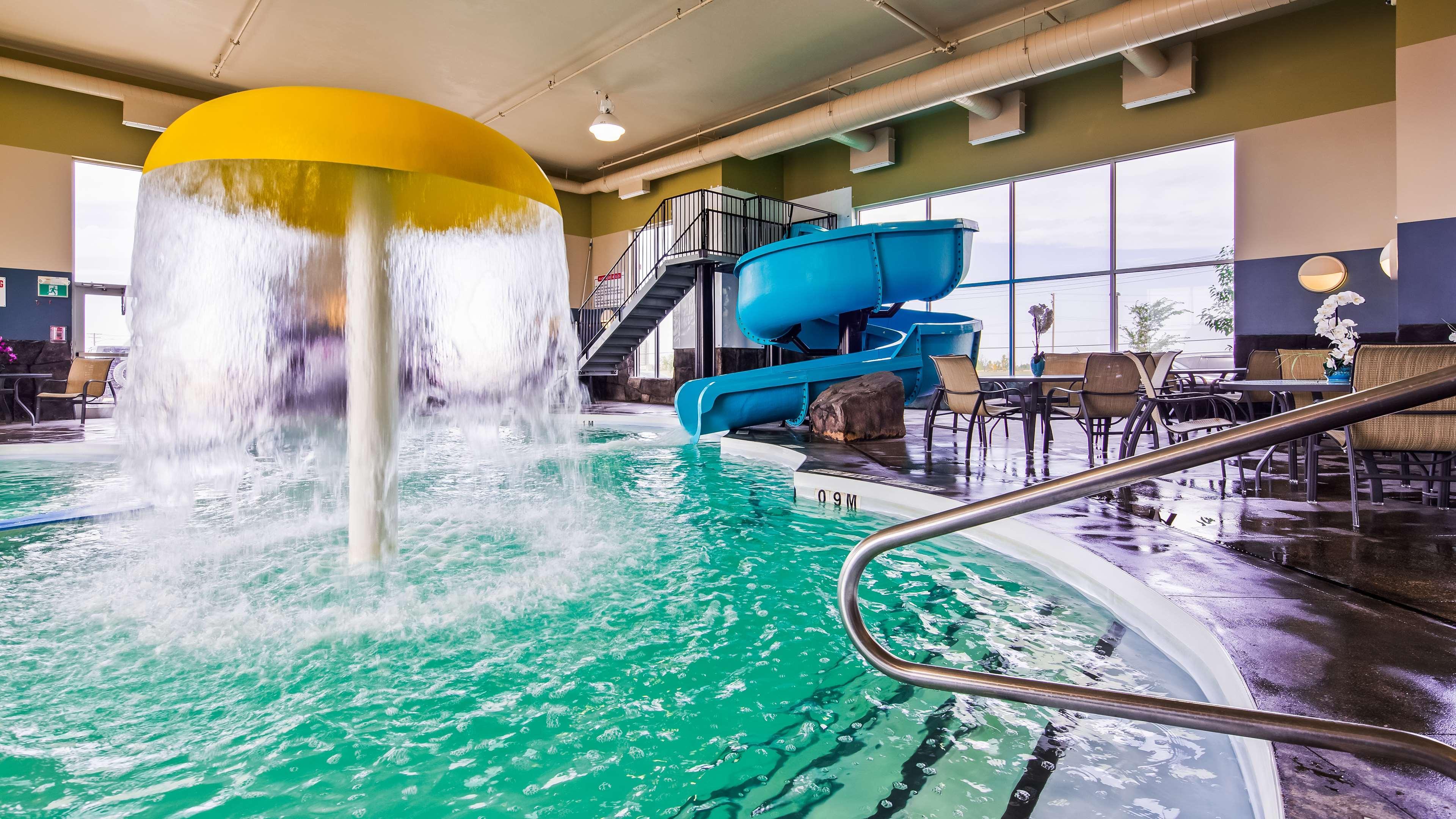 Best Western Plus Winnipeg West Headingley Bagian luar foto