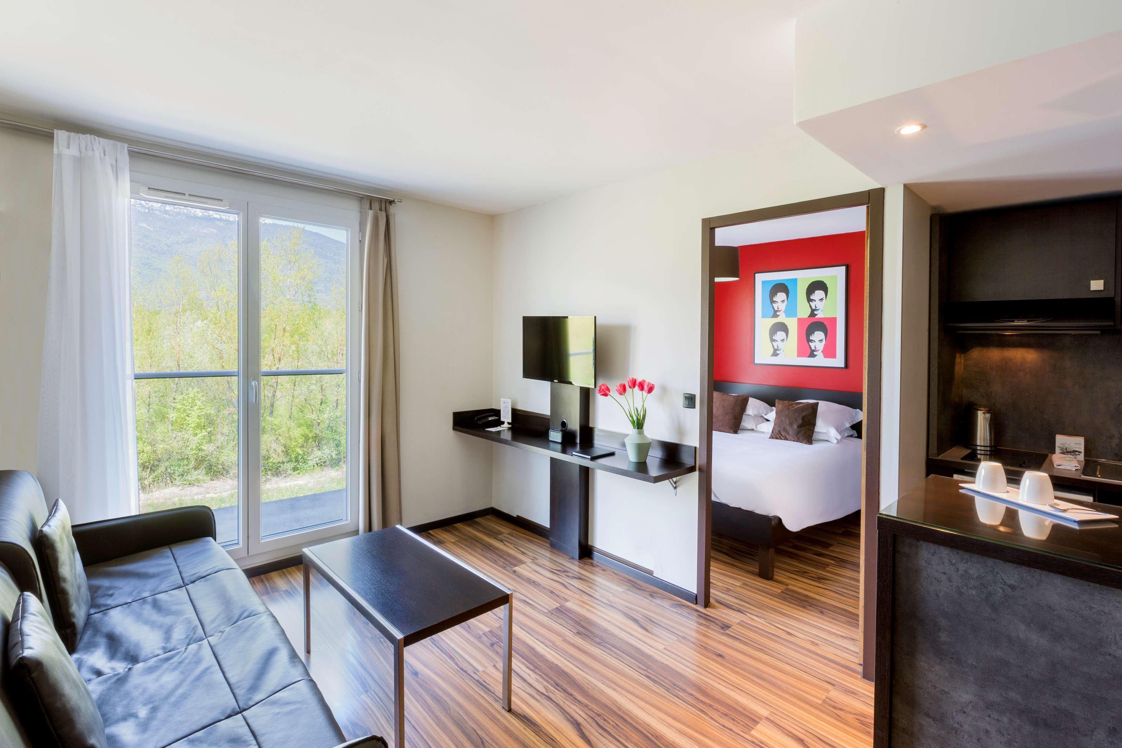 Best Western Plus Winnipeg West Headingley Bagian luar foto